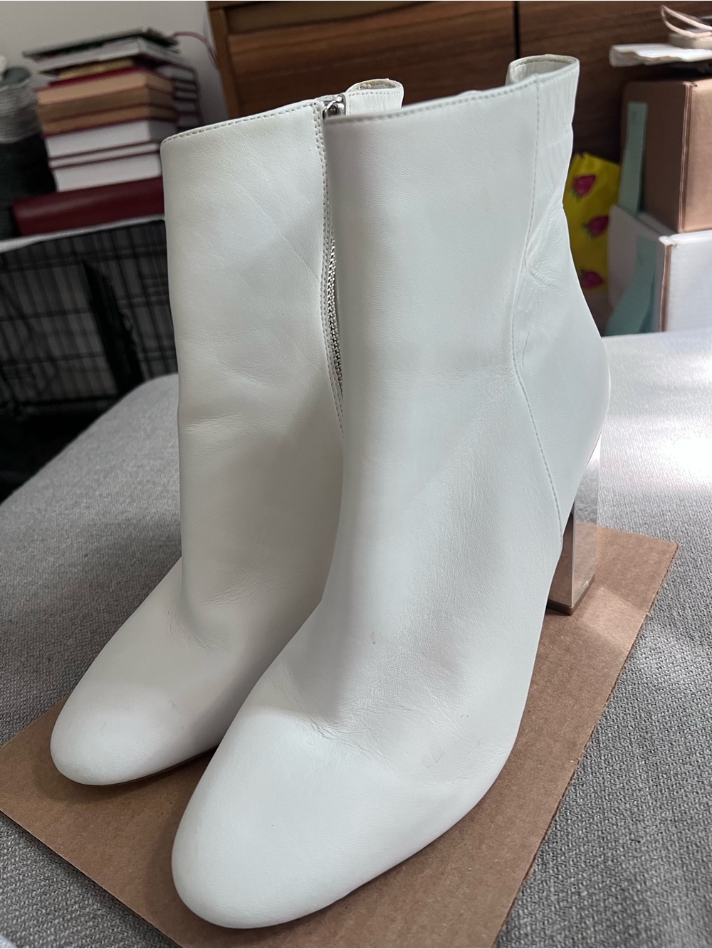 Barely Worn Michael Kors Petra White Leather Metallic Block Heel Boots 10M